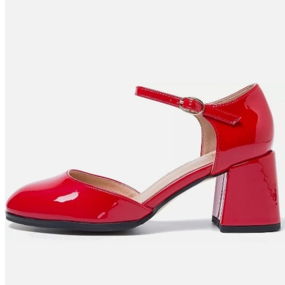 Enelauge Closed Round Toe Ankle Strap Chunky Block Heels Red Patent Size 10.5/44 - Picture 1 of 10